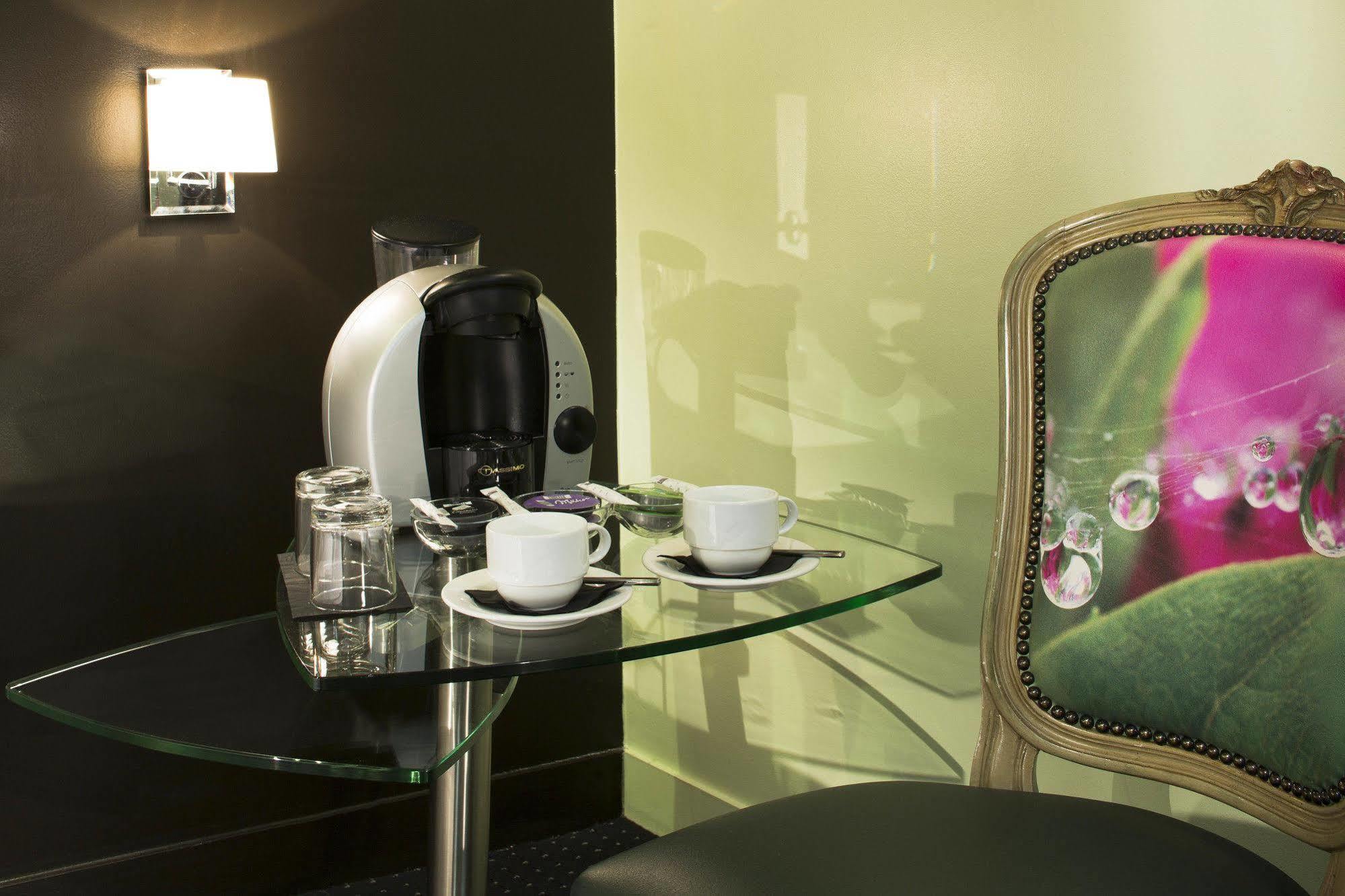 Hotel Le Fabe Paris Luaran gambar