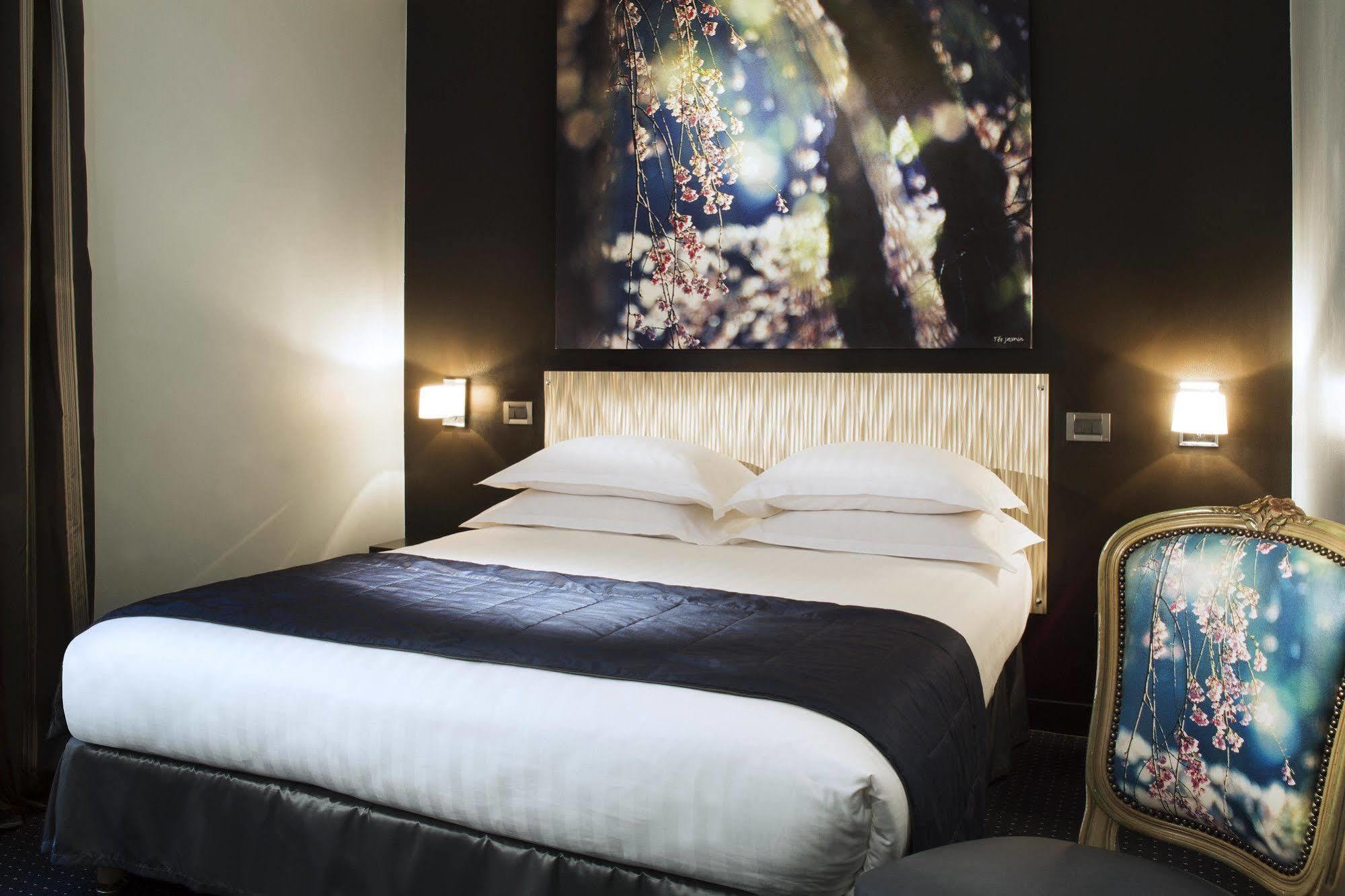 Hotel Le Fabe Paris Luaran gambar